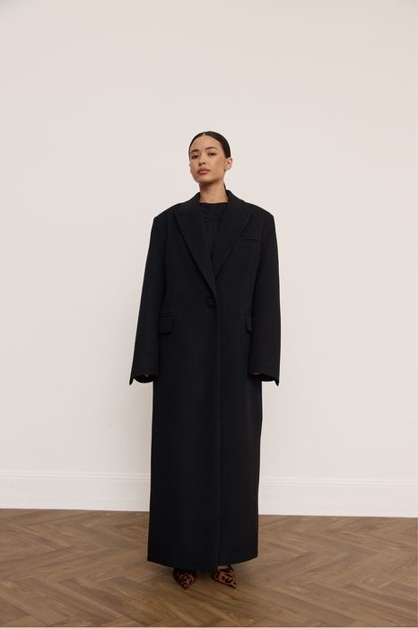 Пальто обʼємне довге Vloria