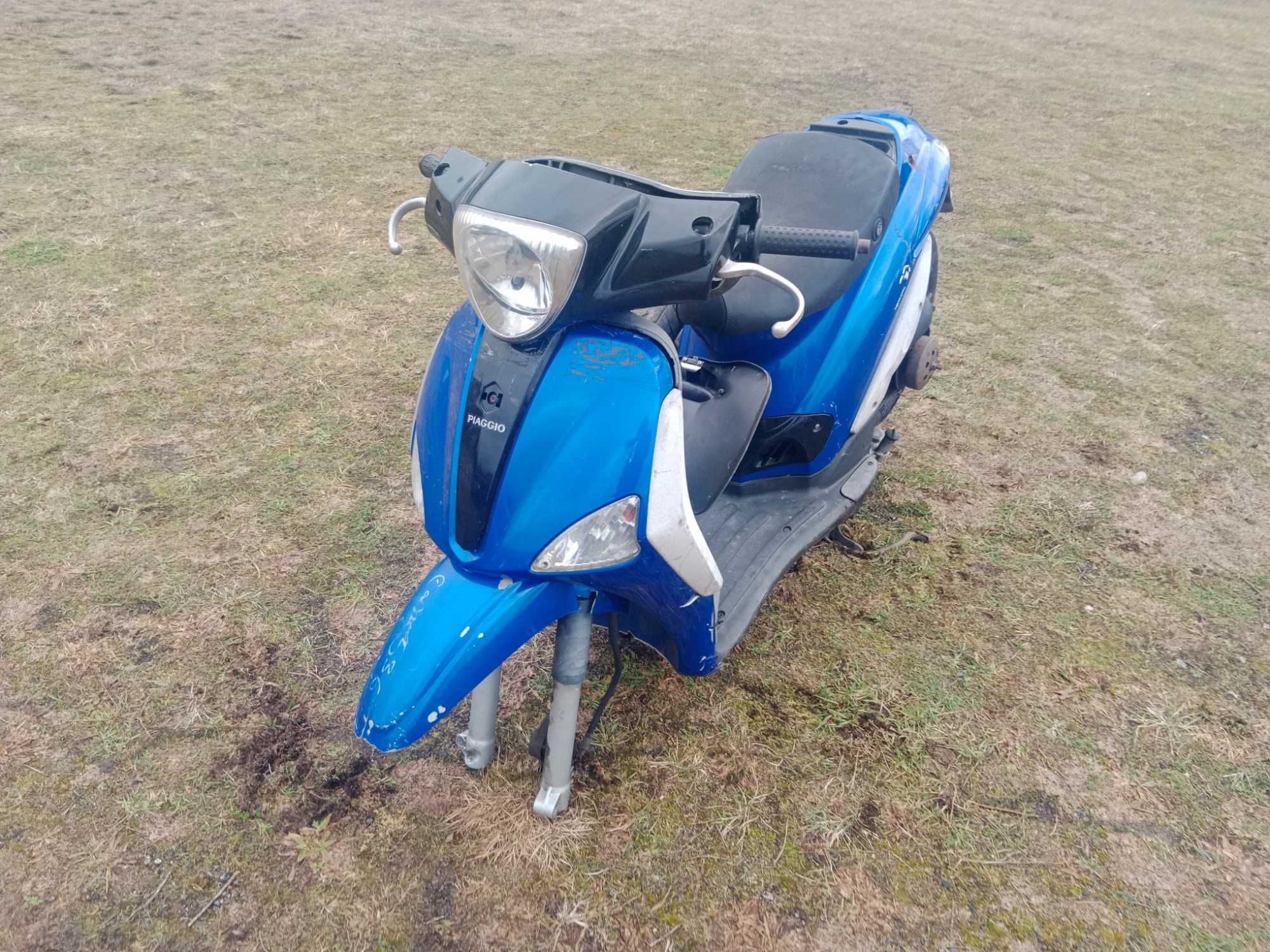 piaggio liberty silnik lagi gaźnik owiewka felga koło lampa bak części