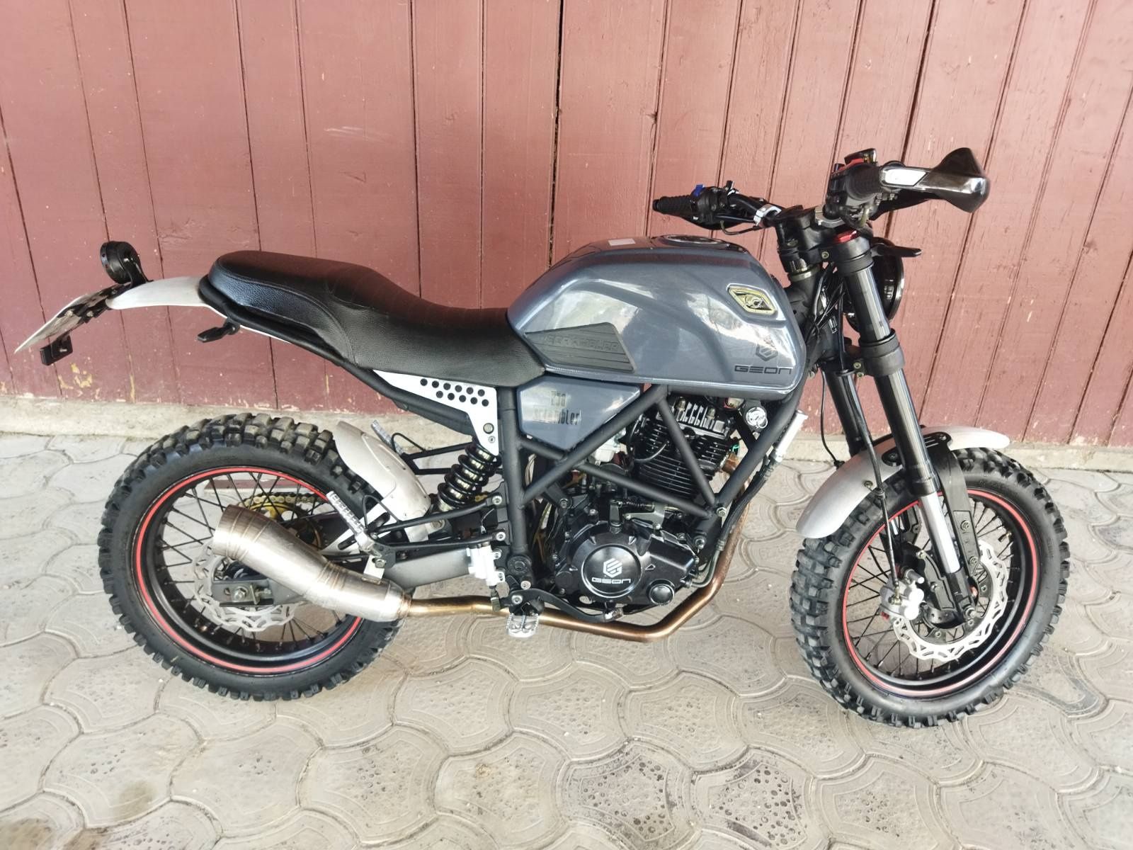 Мотоцикл geon scrambler 250