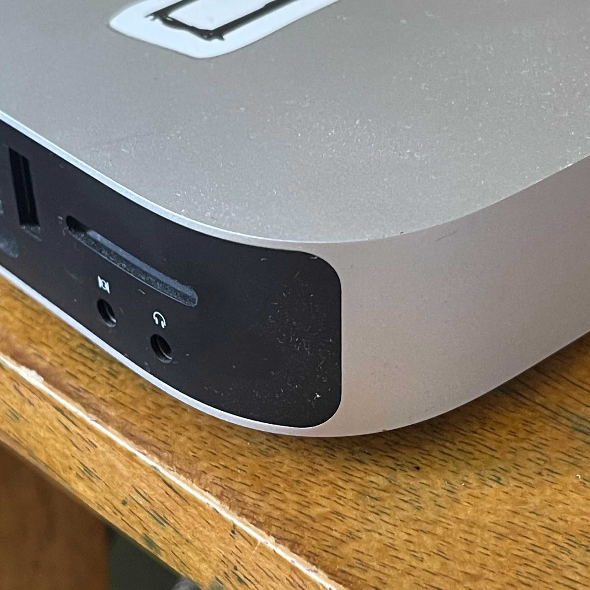 Mac Mini (2014)  I5 2x2,6GHz, 8GB RAM, 1TB HDD