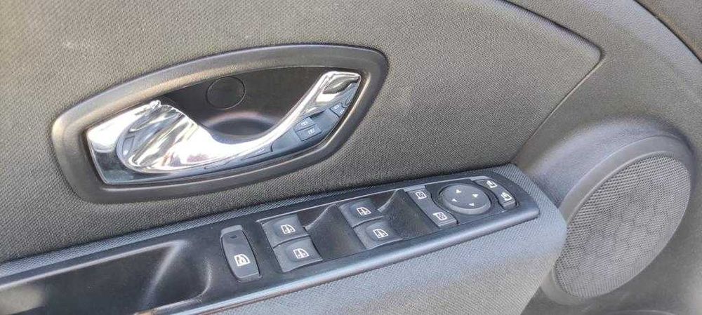 Renault Mégane Sport Tourer 1.5 dCi limited (Nacional e Poucos Km's)