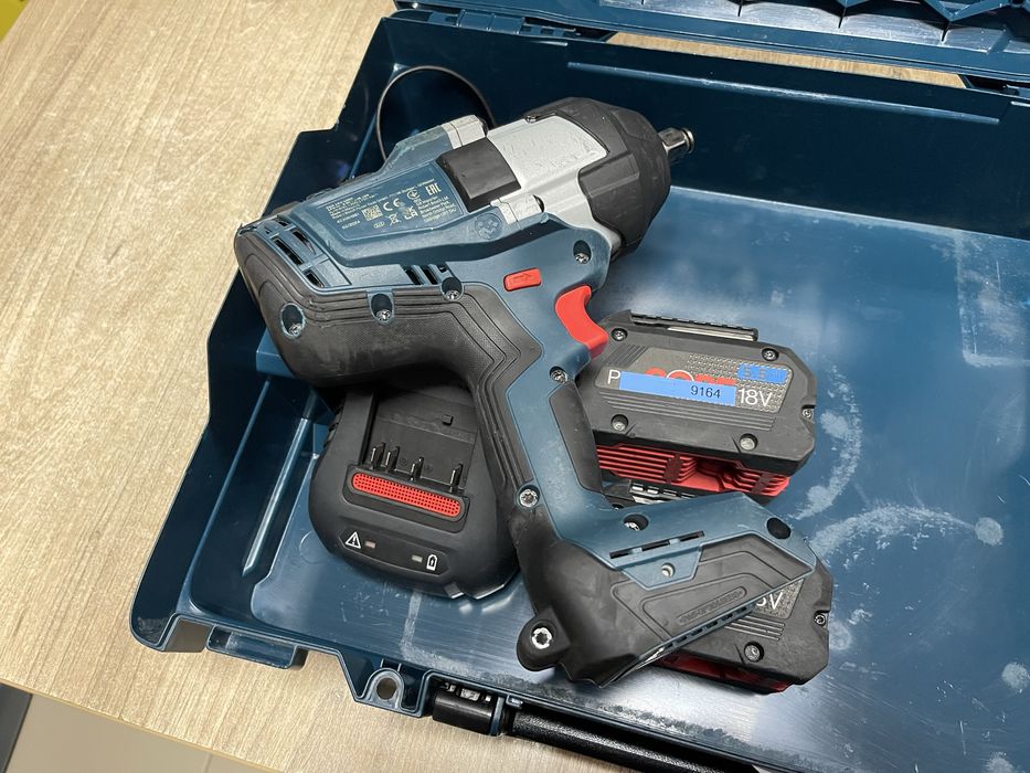 Bosch GDS 18V-1000 / безщітковий гайковерт Бош 1/2 1000Нм