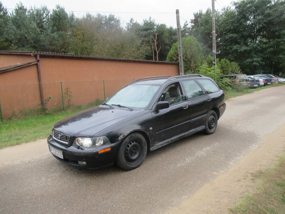 ** VOLVO V40 1.9 diesel LIFT 2003r xenon opłaty na rok okazja **