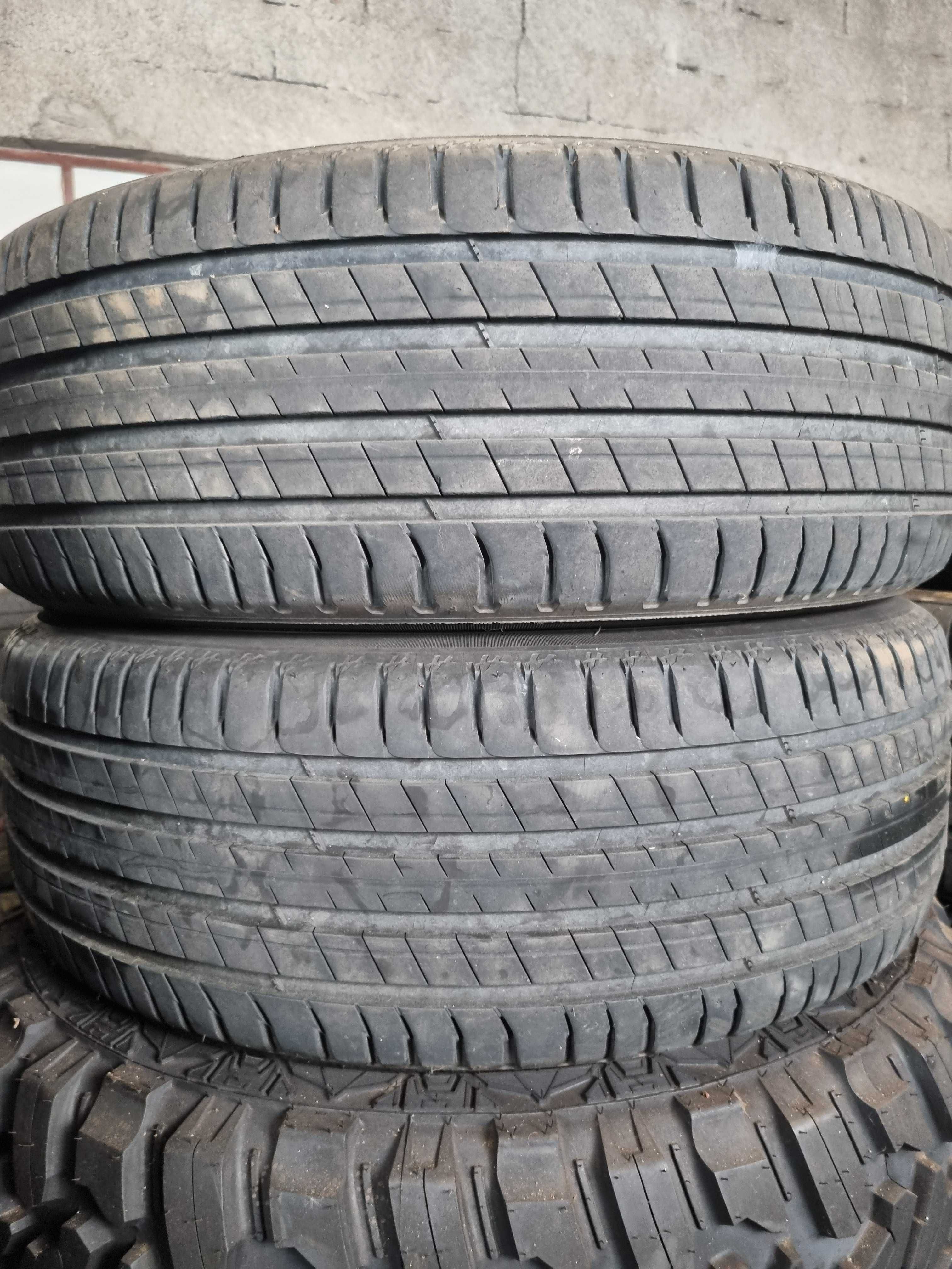 Pneus Michelin 235 / 60 R 18