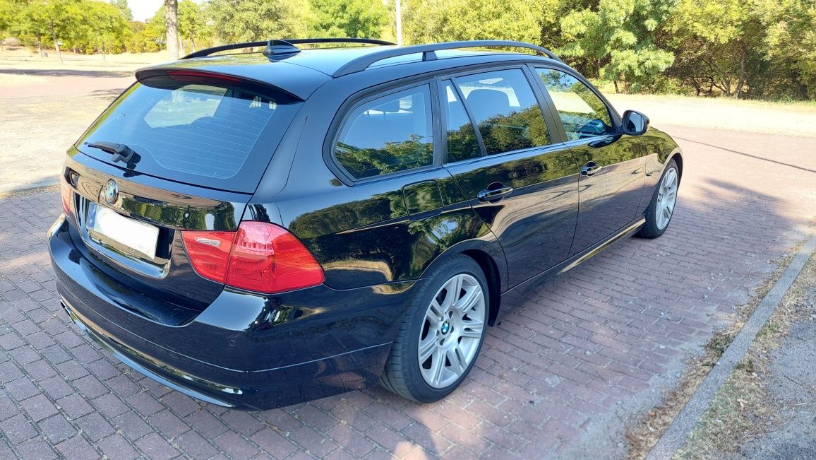 BMW 320d Touring Lci 177cv