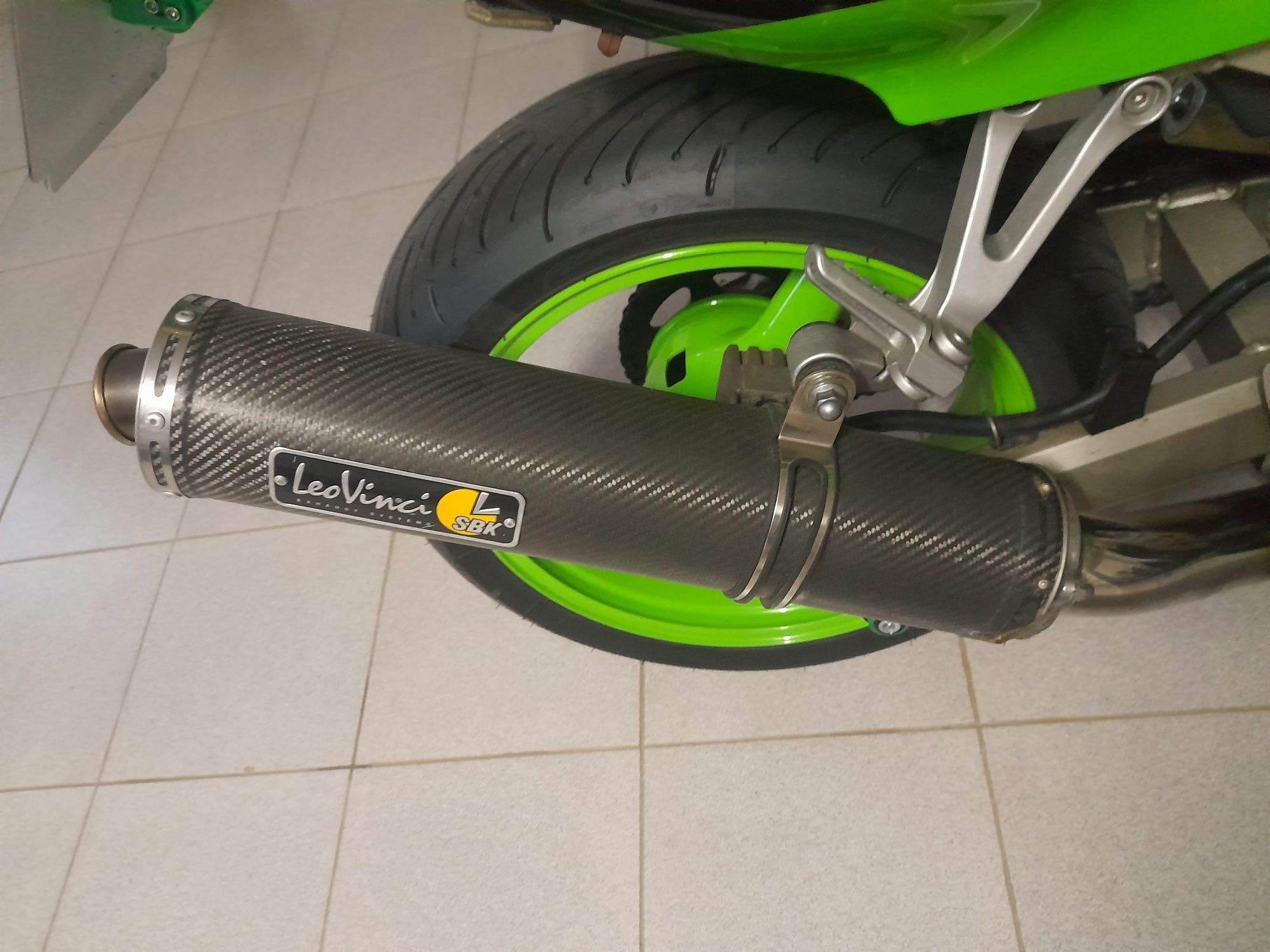 kawasaki ninja zx6r