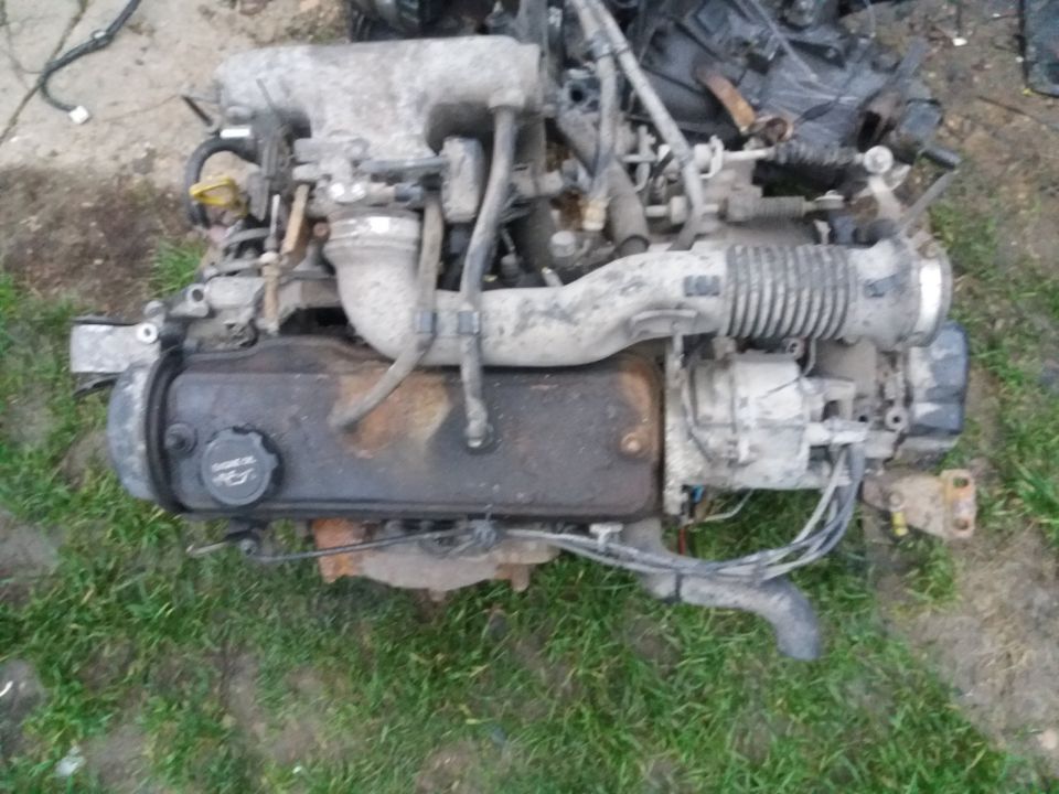 TOYOTA TERCEL 1,5 12V Skrzynia biegów