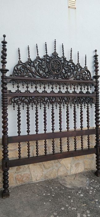 Cama de casal de bilros