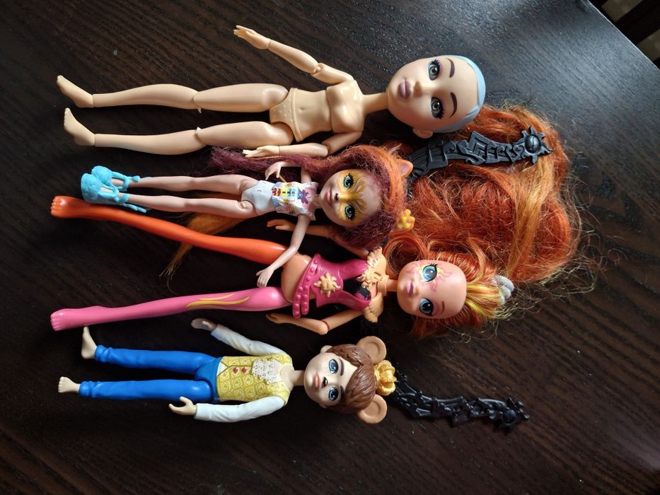 Kamper + Jeep Barbie + lalki odbiór osobisty