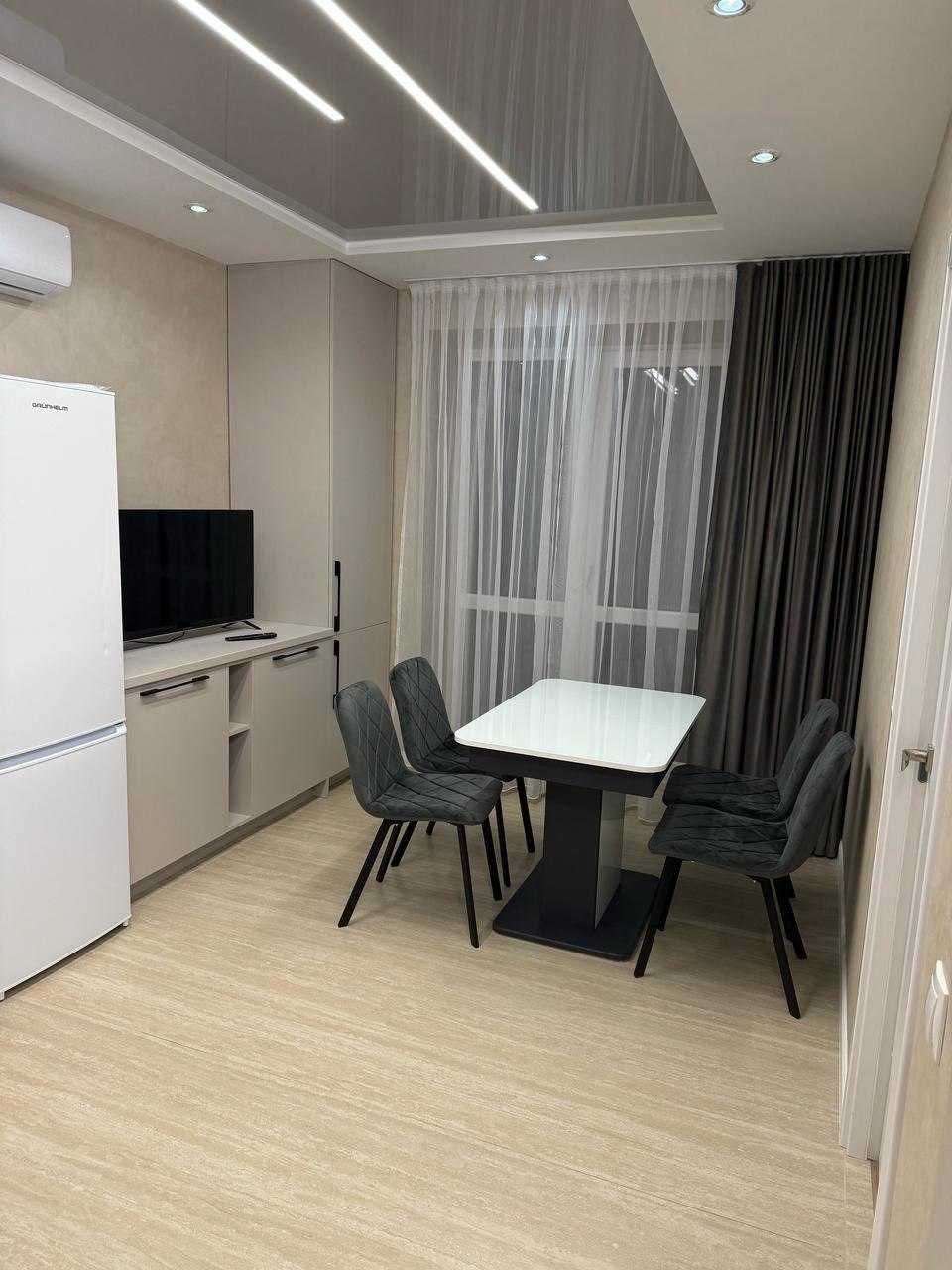 Здається 1-кімнатна квартира, ЖК West Towers
Код: 26331