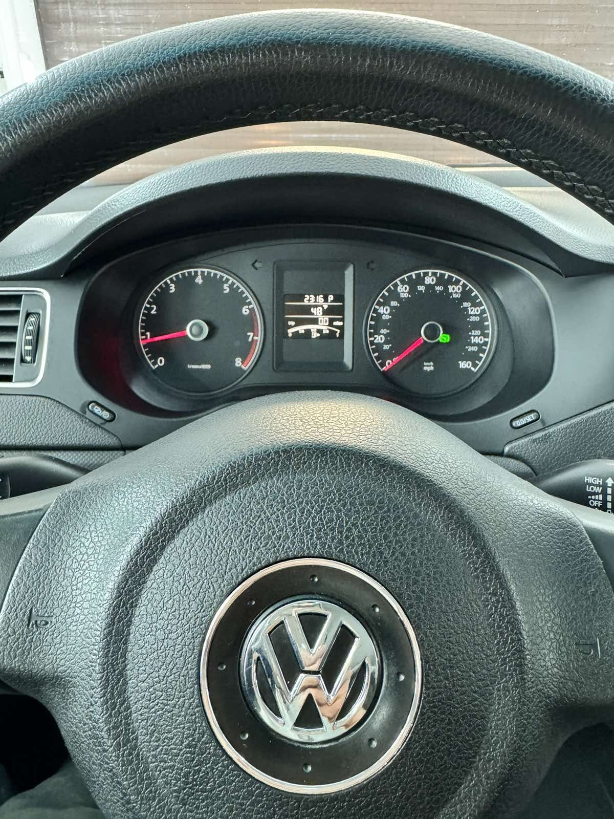 Volkswagen Jetta Фольксваген Джетта