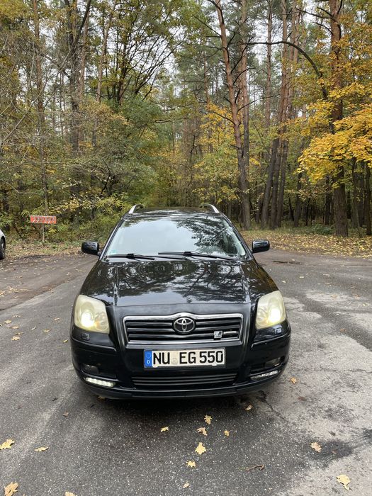 Toyota avensis 2.2d