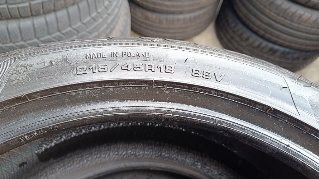 4x GoodYear Eagle F1 215/45/18 89V