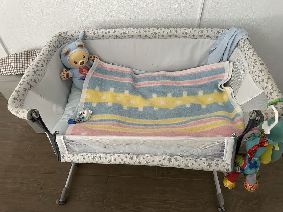 Berco de bebe next to me
