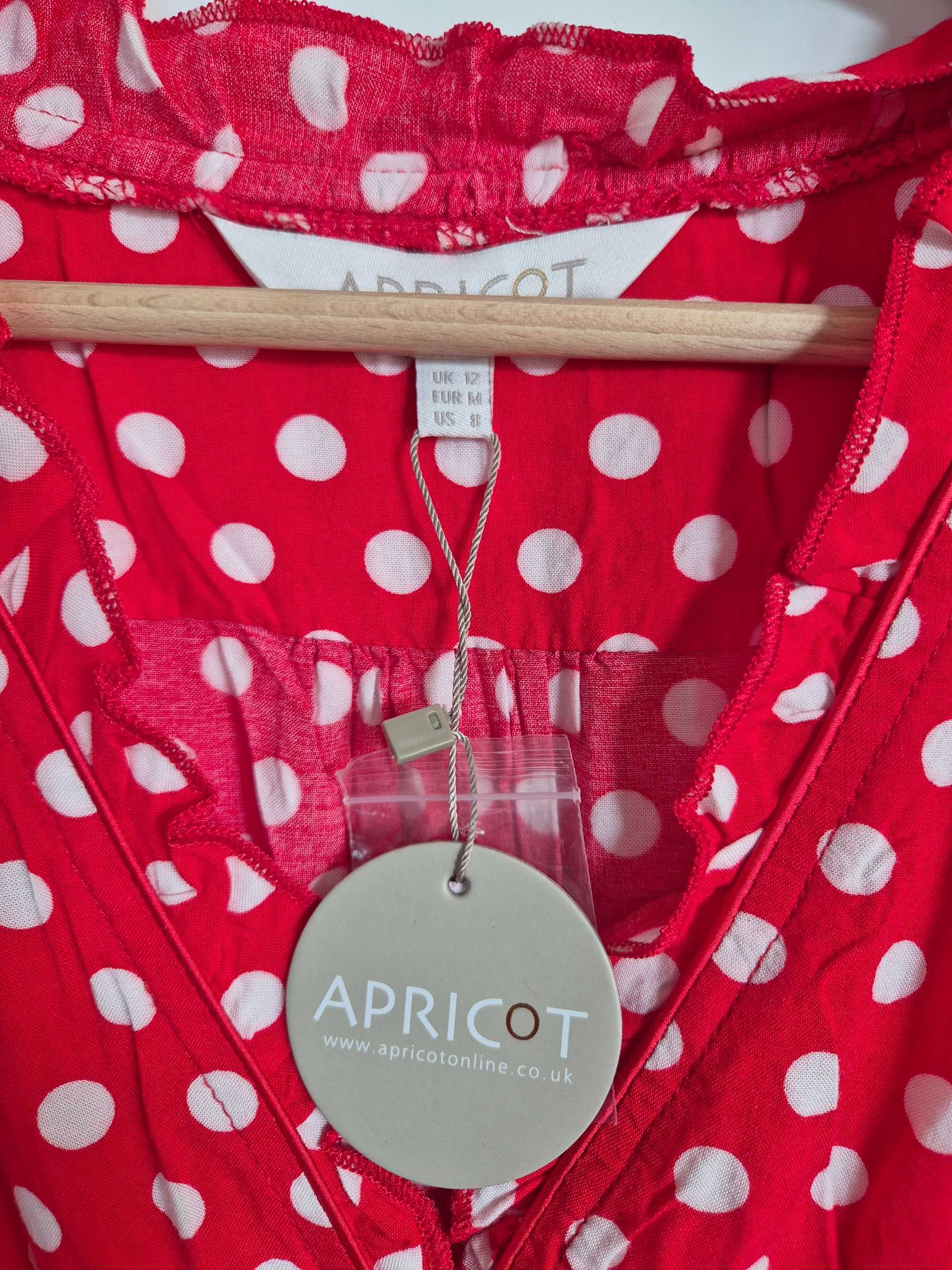 Apricot - NOWA czerwona sukienka r. M