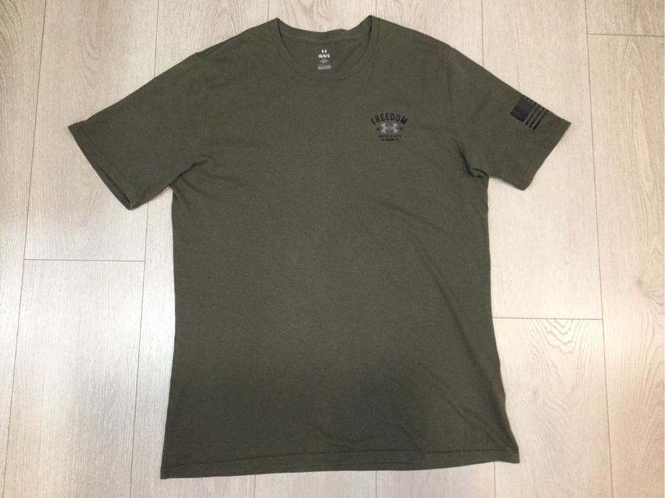 Продам футболку Under Armour розмір L