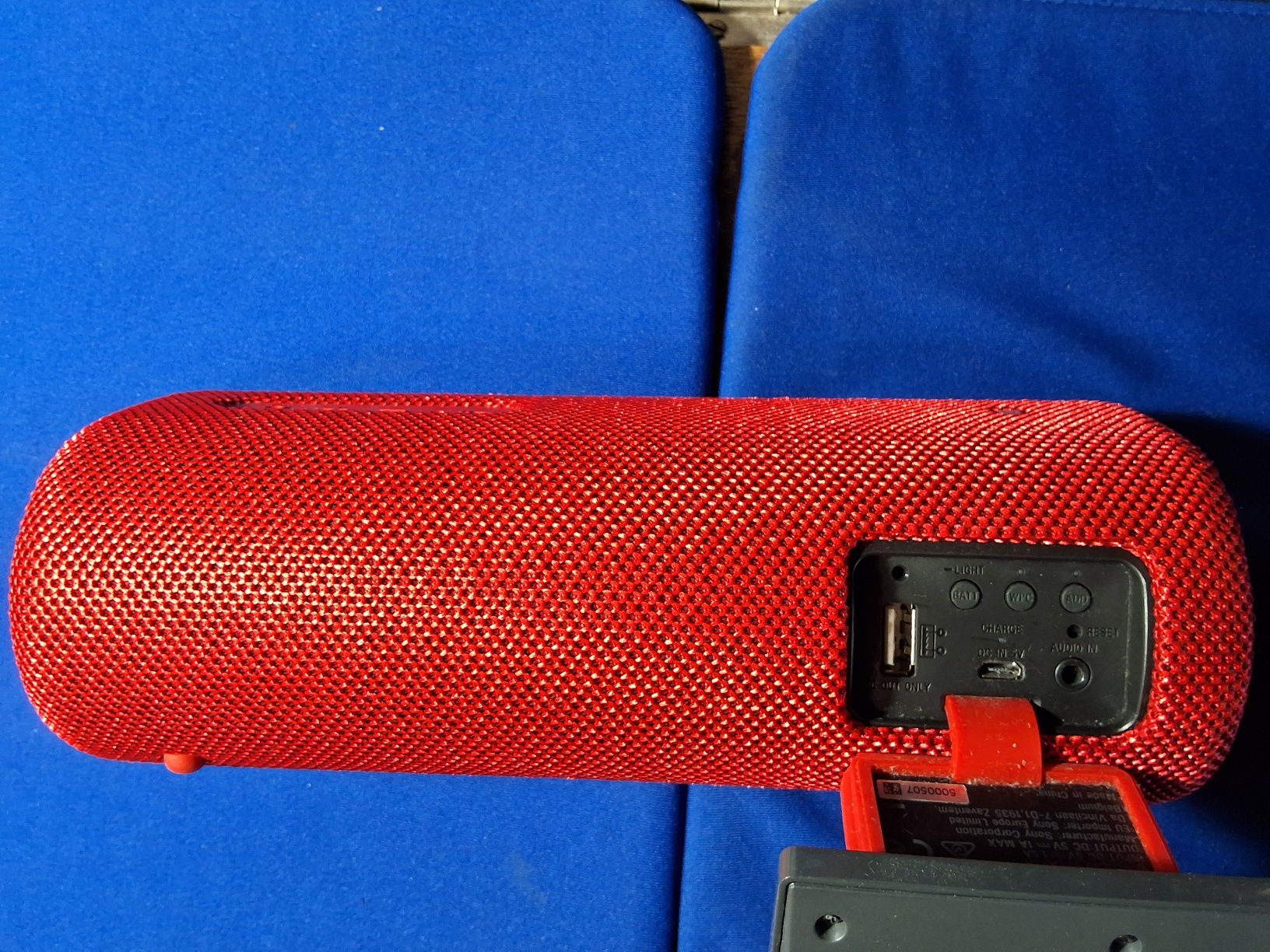 Coluna portátil Sony SRS-XB31 vermelha