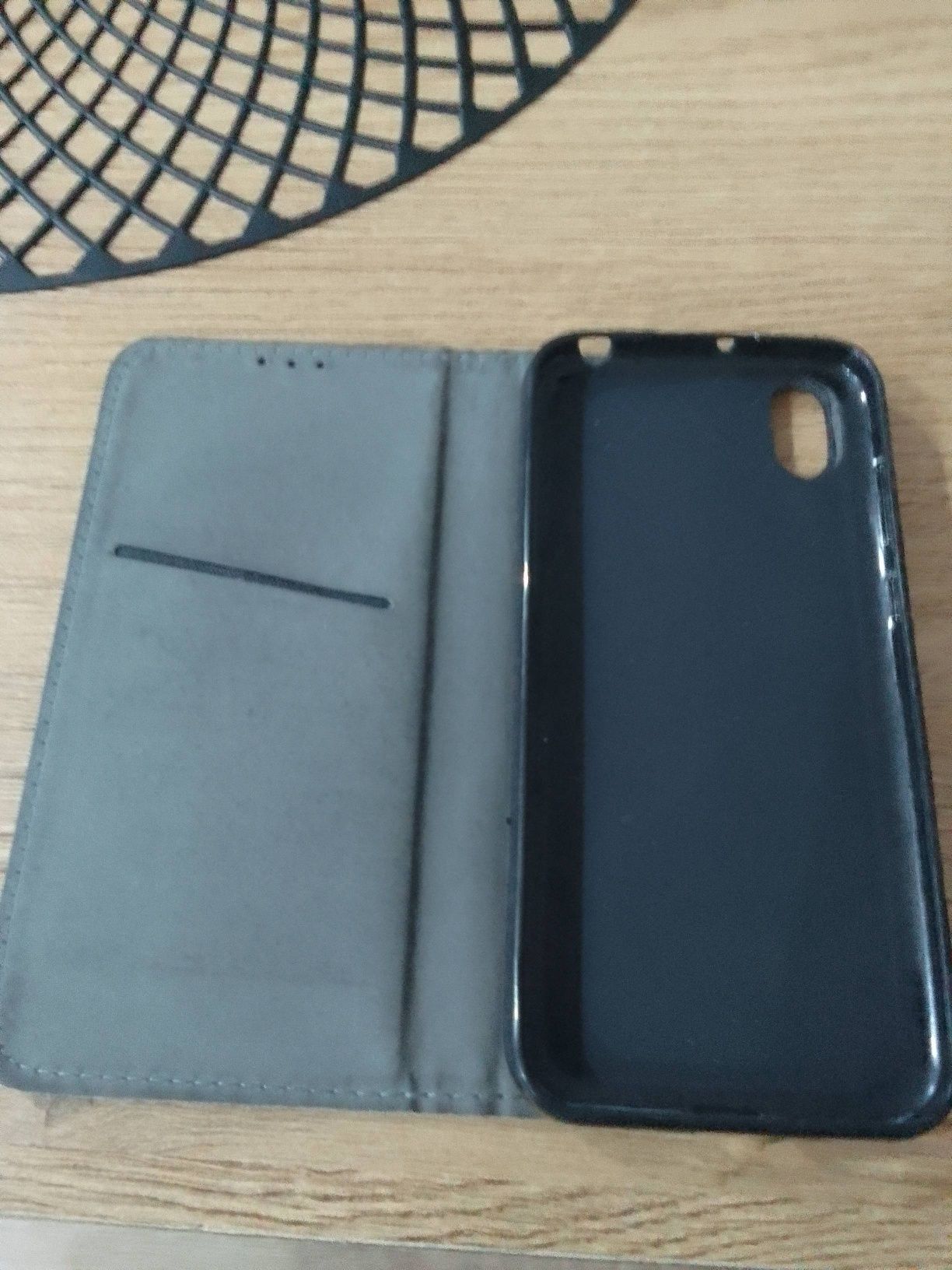 Etui pokrowiec Huawei Y5 2019