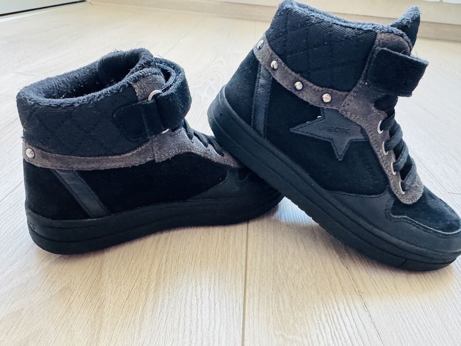 Демисезонные ботинки Geox,демі ботинки осінь-весна
