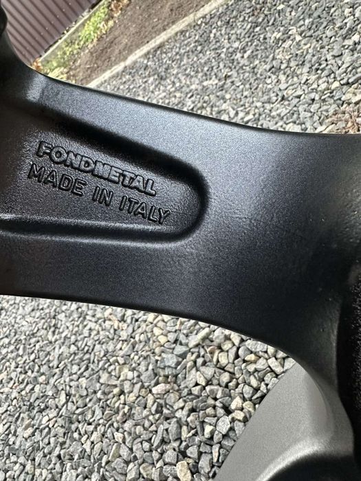 225/65R17 7Jx17H2 ET40