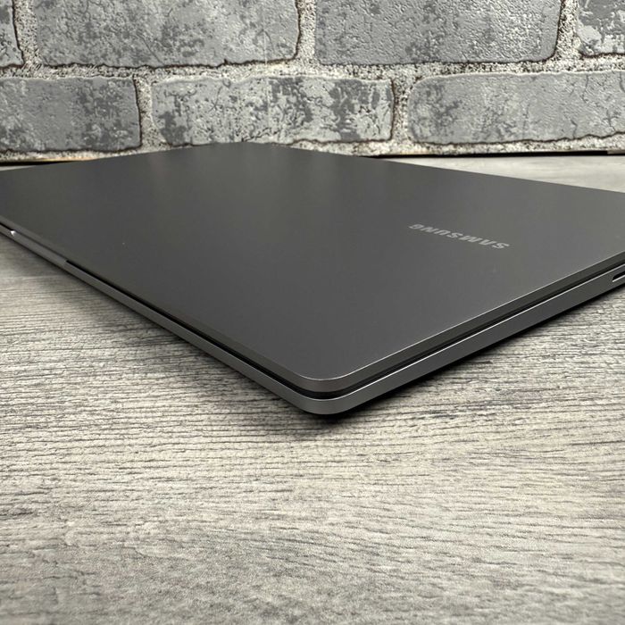 Samsung Galaxy Book 4 (Ultra 7 255U|32Gb|1Tb|NVIDIA GeForce MX570 4Gb)