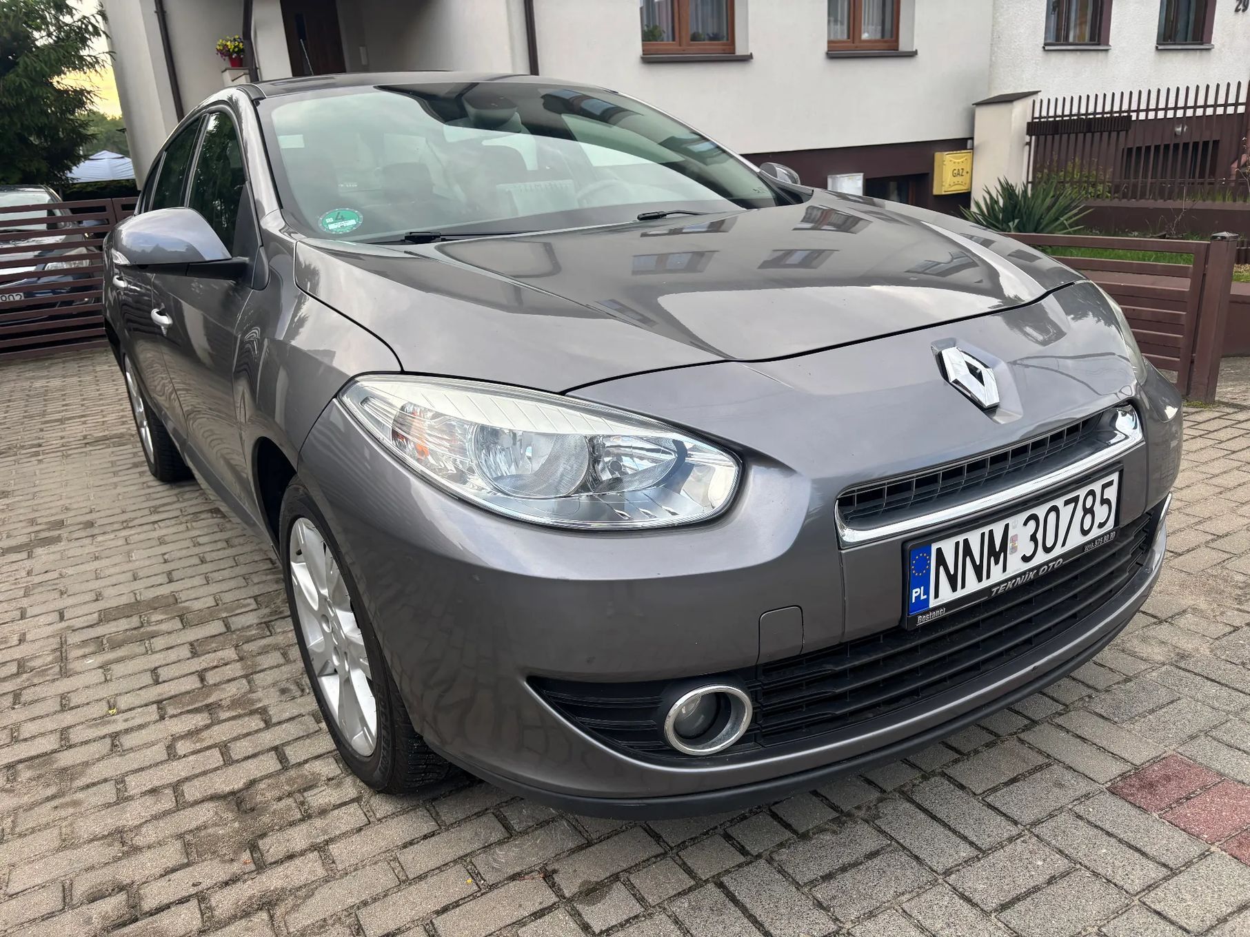 Renault Fluence 2.0 16V 140KM Bardzo Ładny Automatik Polecam