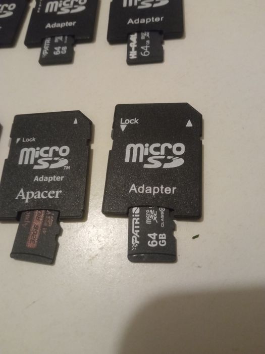 Микро SD.  С переходниками.