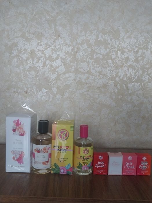 Парфюмированная вода Ив Роше, женский парфюм