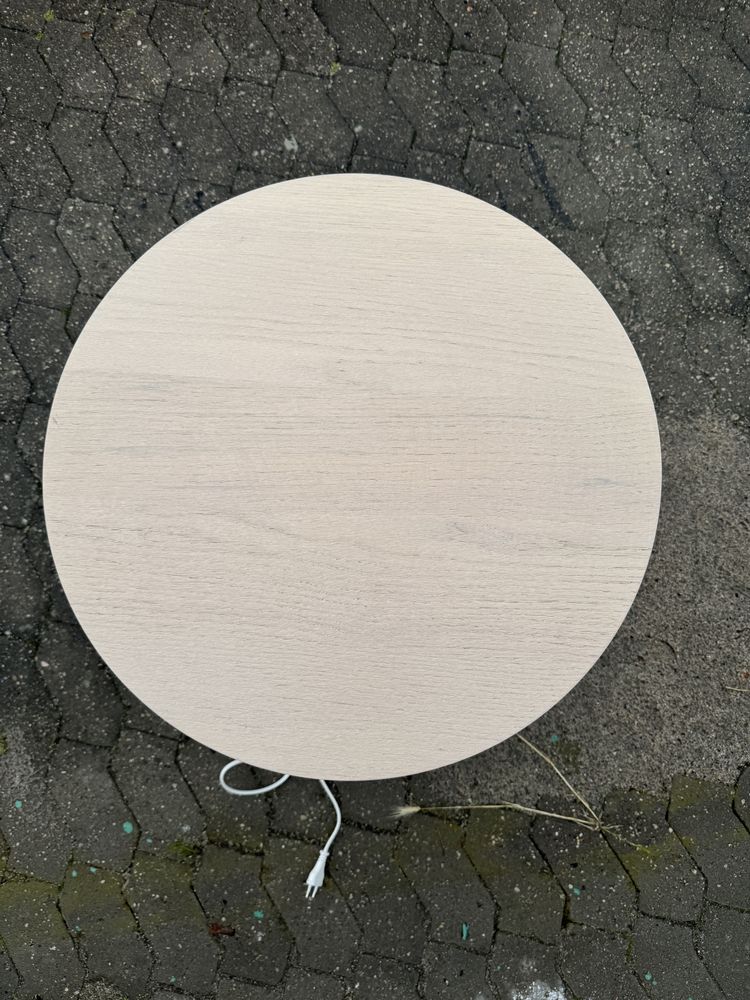 stolik z oczyszczaczem powietrza IKEA STARKVIND
