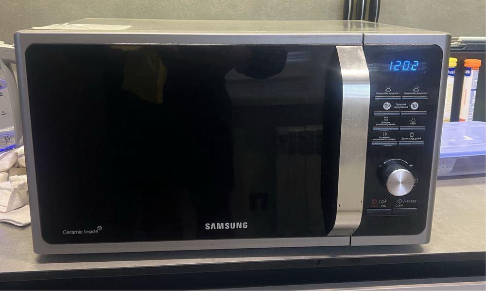 Мікрохвильова піч Самсунг торг