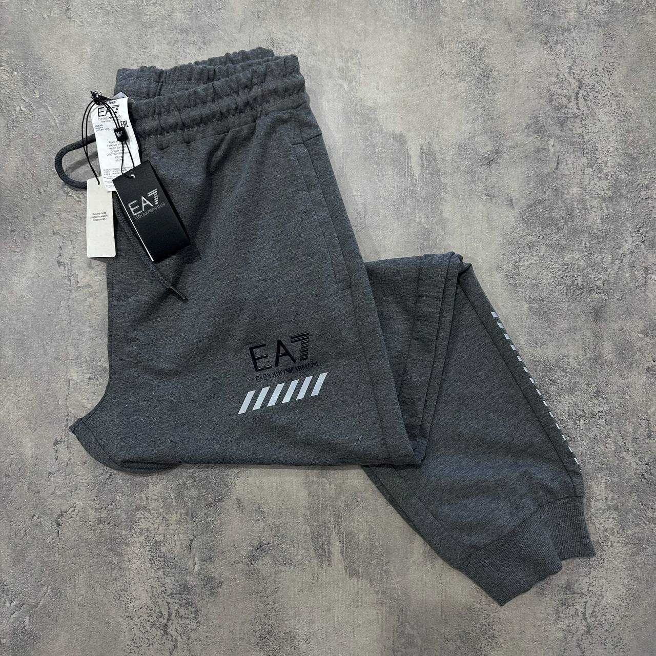 SALE!!!Чоловічі сірі спортивні штани Armani)