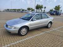AUDI A 4 1.6 Gasolina Bem estimado
