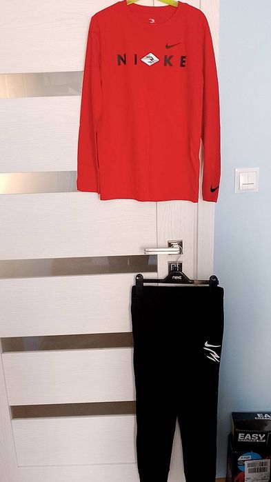 Komplet chłopięcy Nike