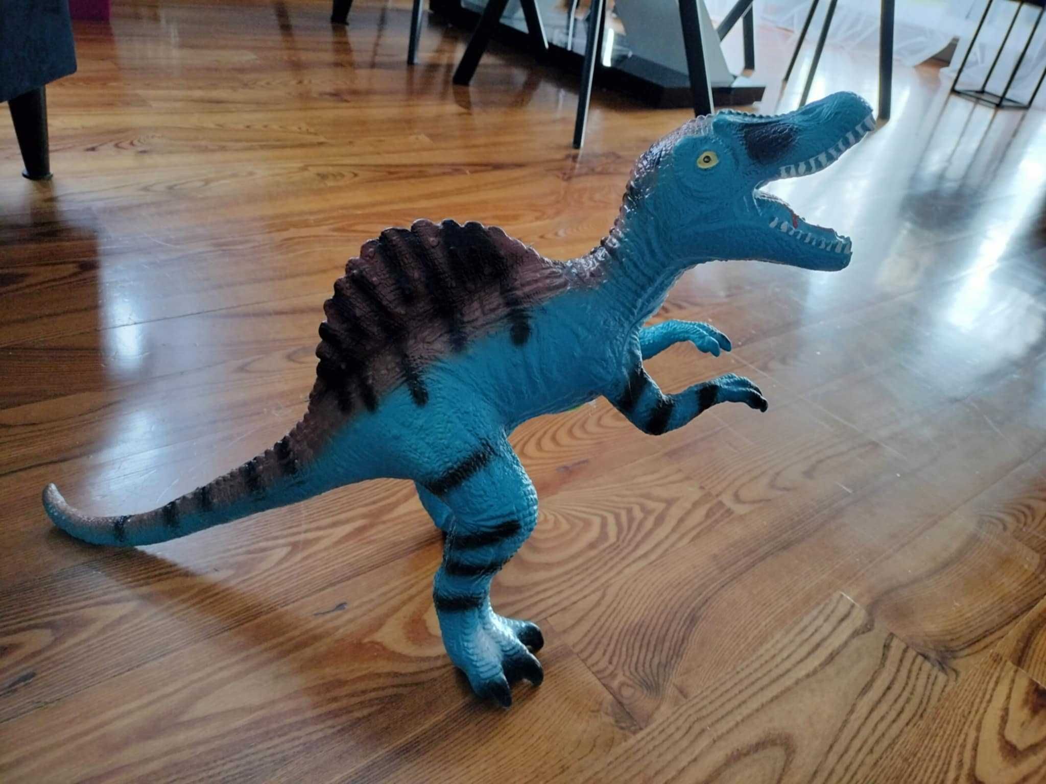 Dla fana dinozaurów.