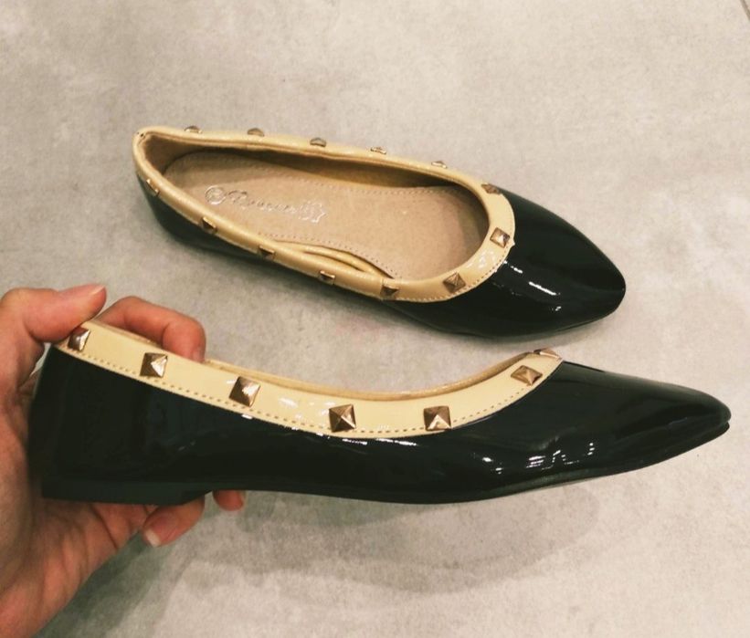 Czarne lakierowane baleriny damskie r.40