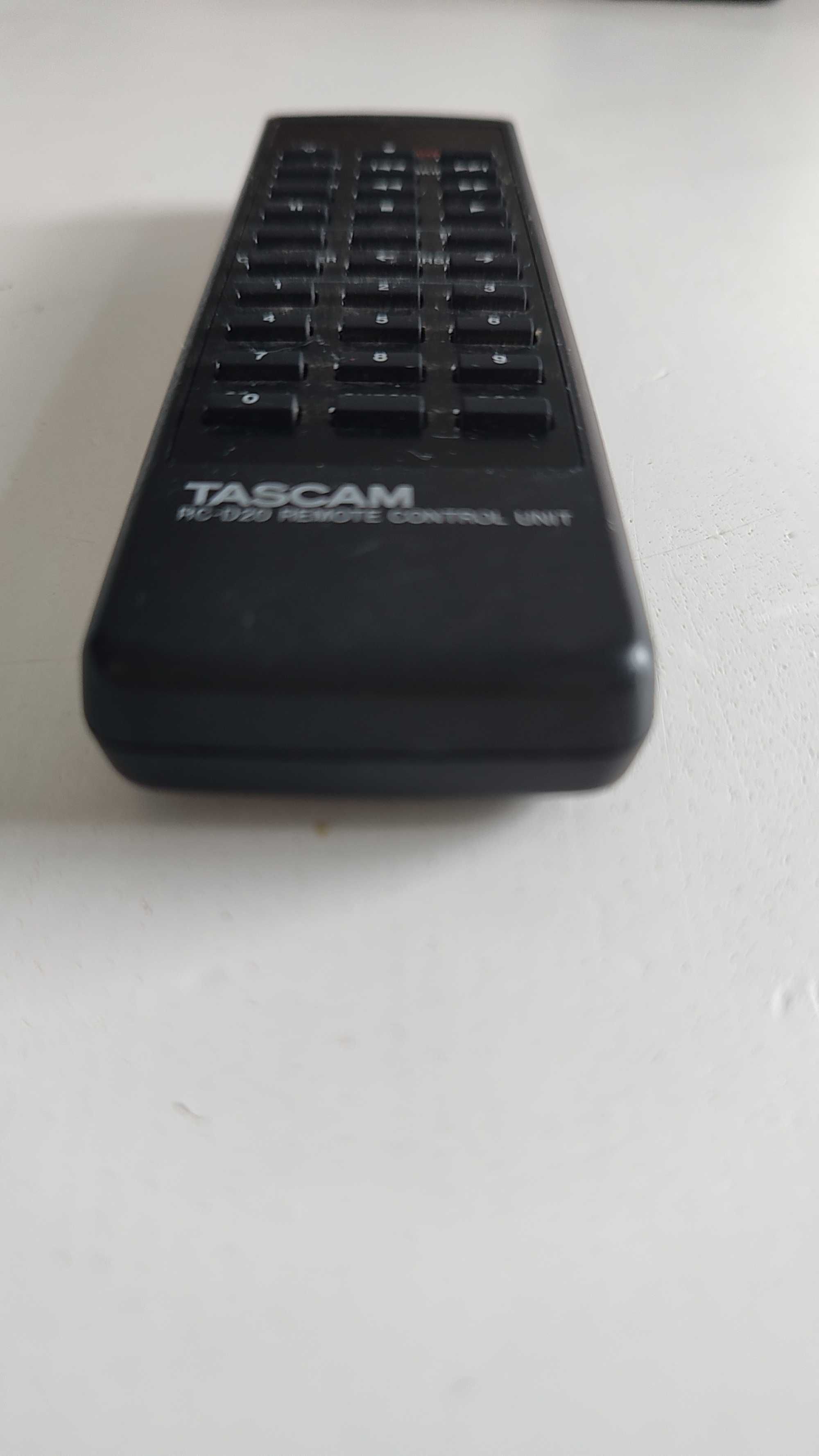 Oryginalny Pilot TASCAM RC-D20