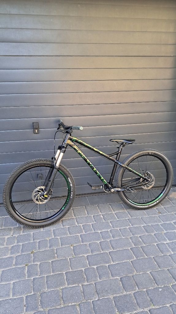 Rower Dirt Dartmoor Primal Intro 27.5