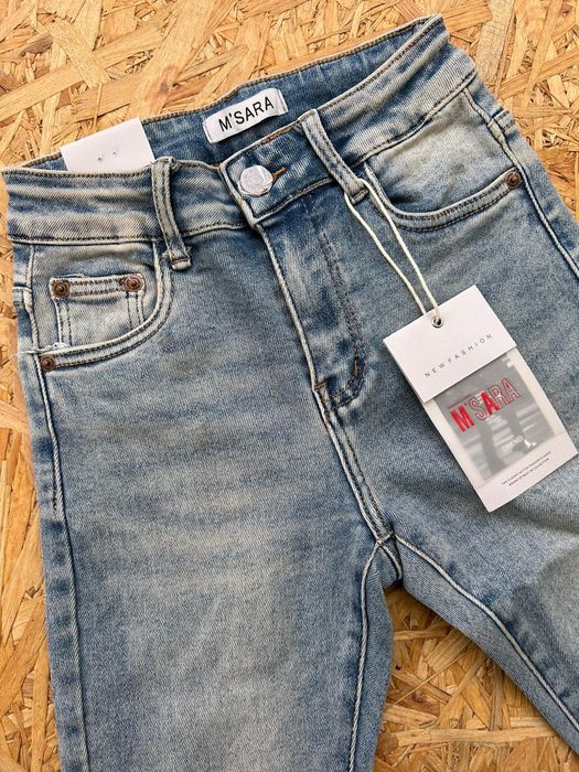 Jeansy M.Sara z wysokim stanem