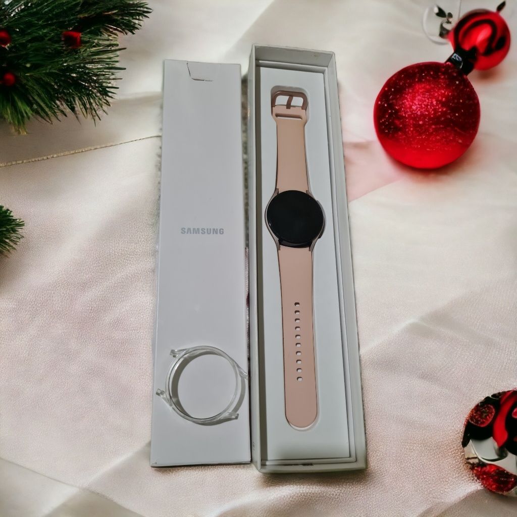 Смарт-часы Samsung Galaxy Watch5 sm - r900 40mm