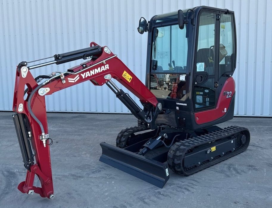 YANMAR SV22 GIRATORIA NOVA 2025