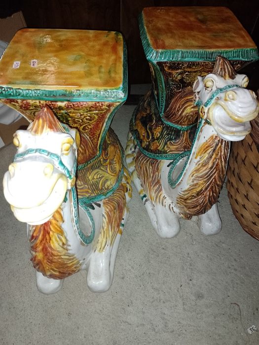 Vintage ceramiczne wielbłądy