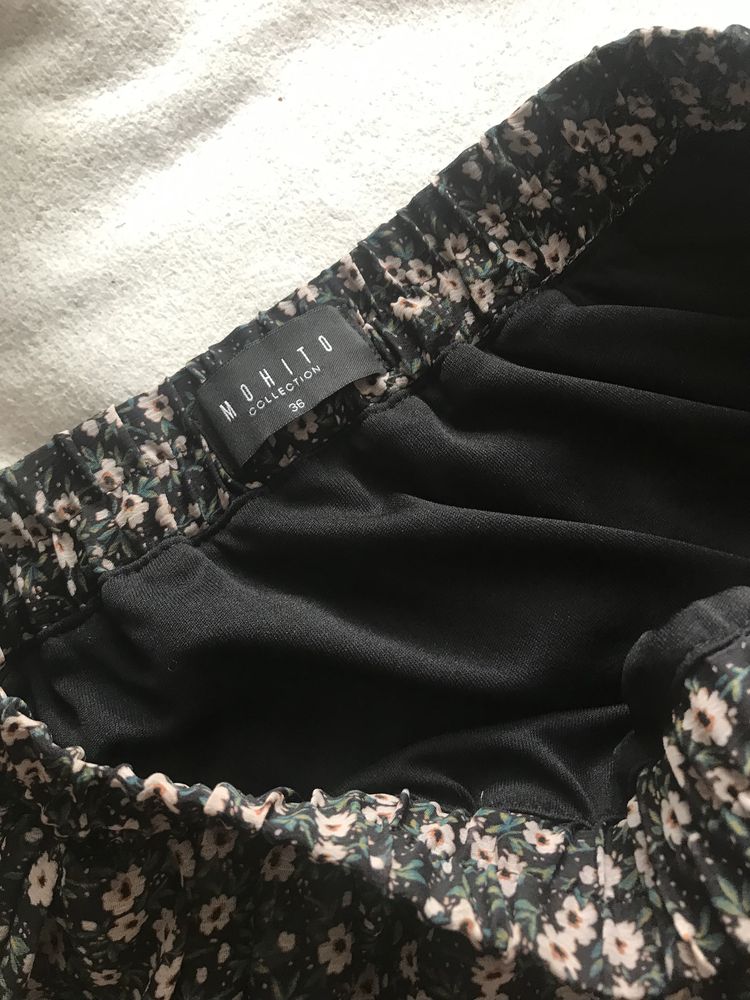 Spódnica z falbaną, wzorzysta H&M r.S