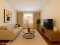 Apartamento T3 com garagem em box em Olhão.