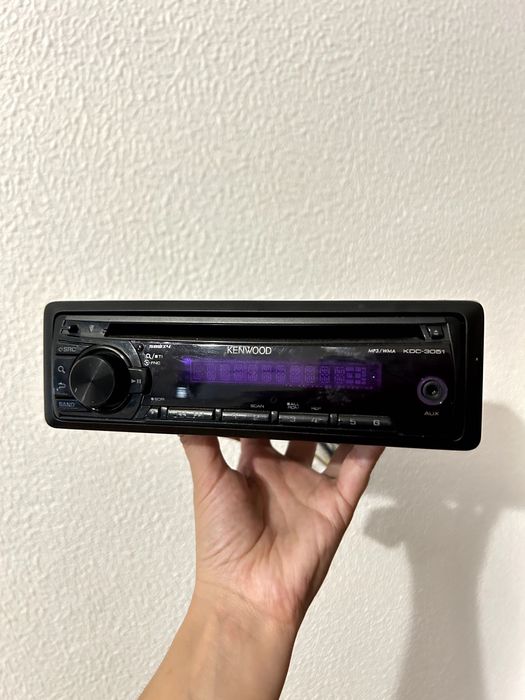 Rádio Kenwood KDC-152