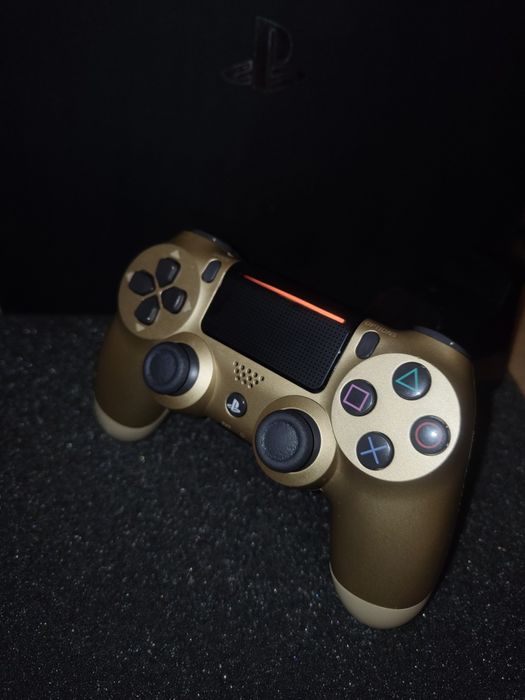 PS4 Comando Dourado - Novo