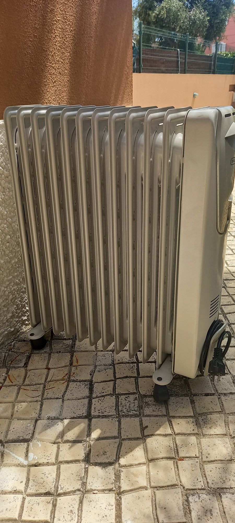 Radiador a óleo como novo