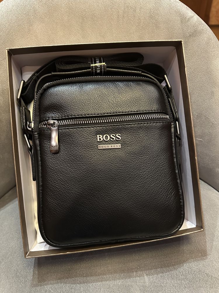 Чоловіча сумка Boss
