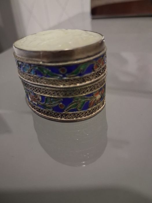 Caixa antiga decorativa em metal esmaltado – estilo cloisonné com tamp