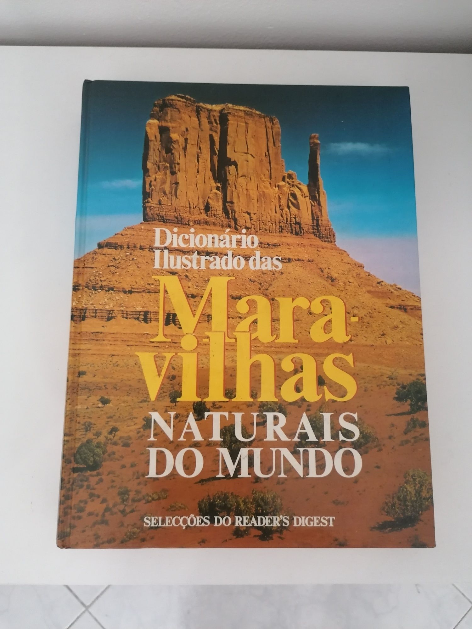 Dicionário ilustrado das Maravilhas Naturais do Mundo