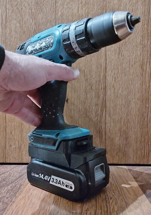 Adapter Makita LXT na baterie Panasonic EY 14,4V 18V